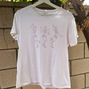 Baby pink skeleton tee